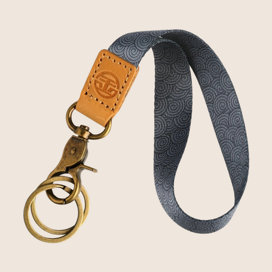 WRISTLET LANYARD- DARK WAVES